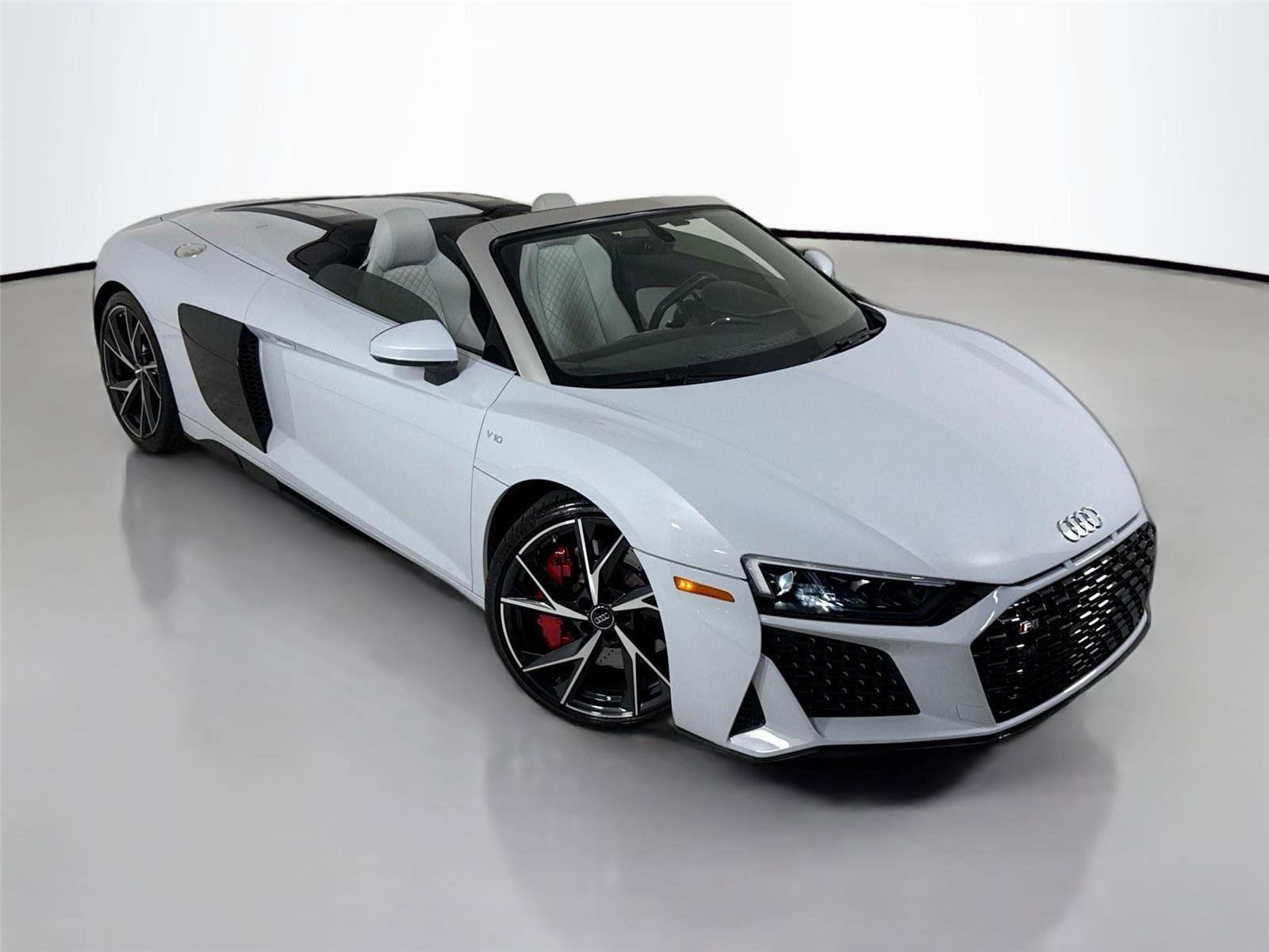 Used 2021 Audi R8 V10 w/ Premium Package image 40