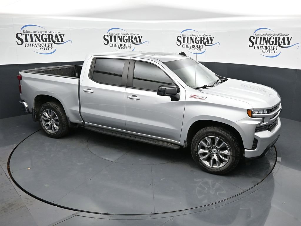 Used 2021 Chevrolet Silverado 1500 RST w/ Convenience Package II AWD/4WD image 9