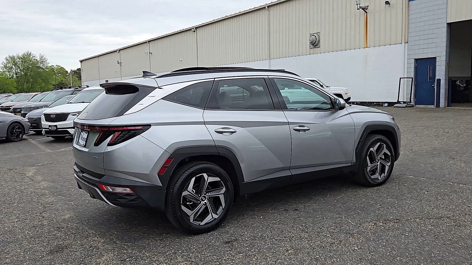 Certified 2023 Hyundai Tucson Limited AWD/4WD image 8