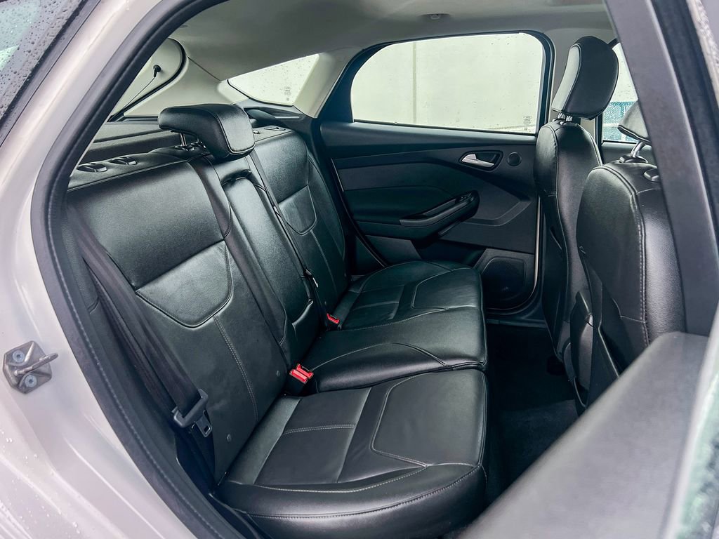 Used 2018 Ford Focus Titanium image 18