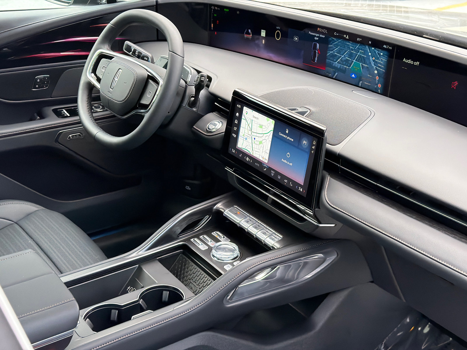 New 2026 Lincoln Nautilus Reserve AWD/4WD image 9