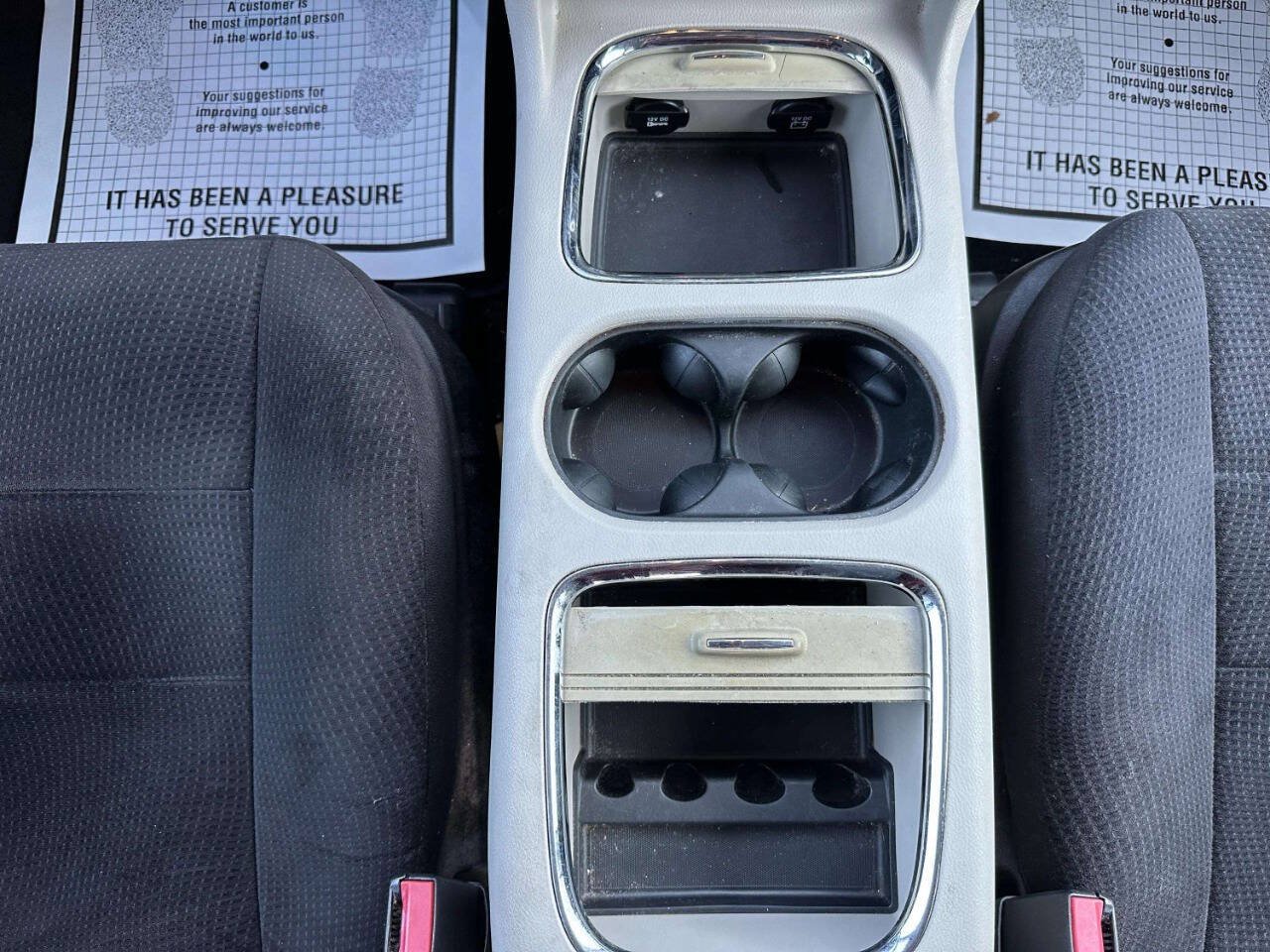 Used 2013 Dodge Grand Caravan SXT FWD image 19