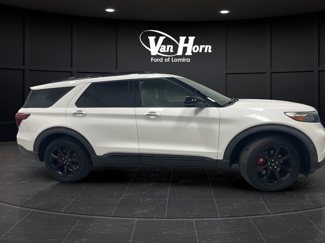 Used 2020 Ford Explorer ST w/ ST Street Pack AWD/4WD image 8