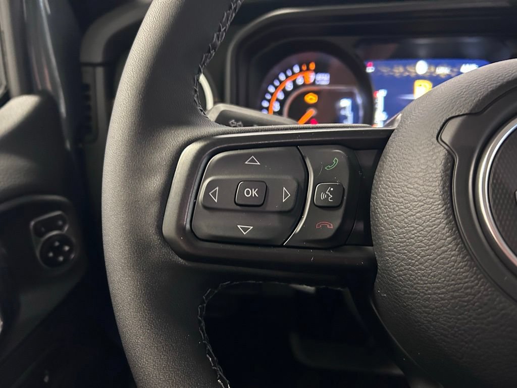 New 2026 Jeep Gladiator Sport AWD/4WD image 9