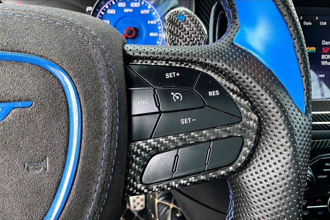 Used 2018 Dodge Charger R/T image 12