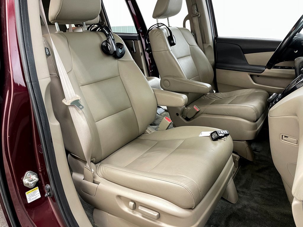 Used 2015 Honda Odyssey EX-L image 37
