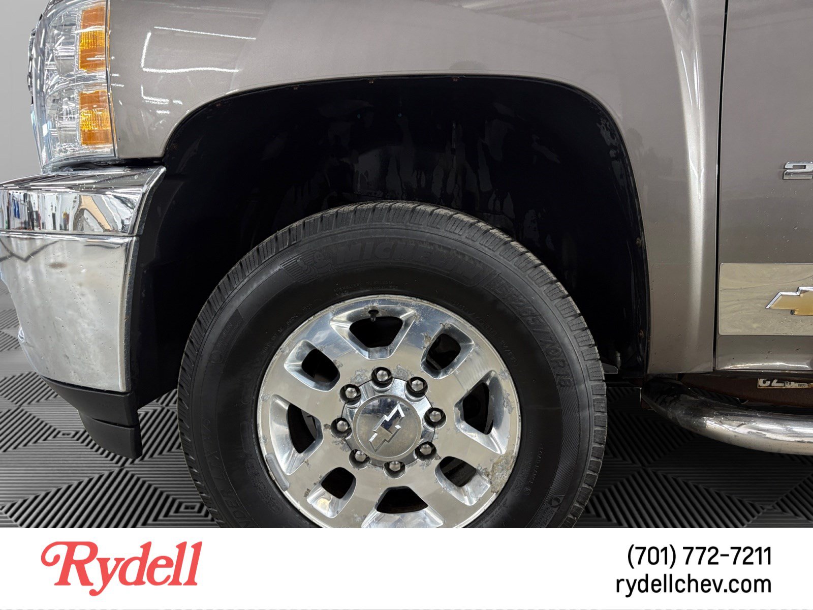 Used 2012 Chevrolet Silverado 2500 LTZ w/ LTZ Plus Package AWD/4WD image 9