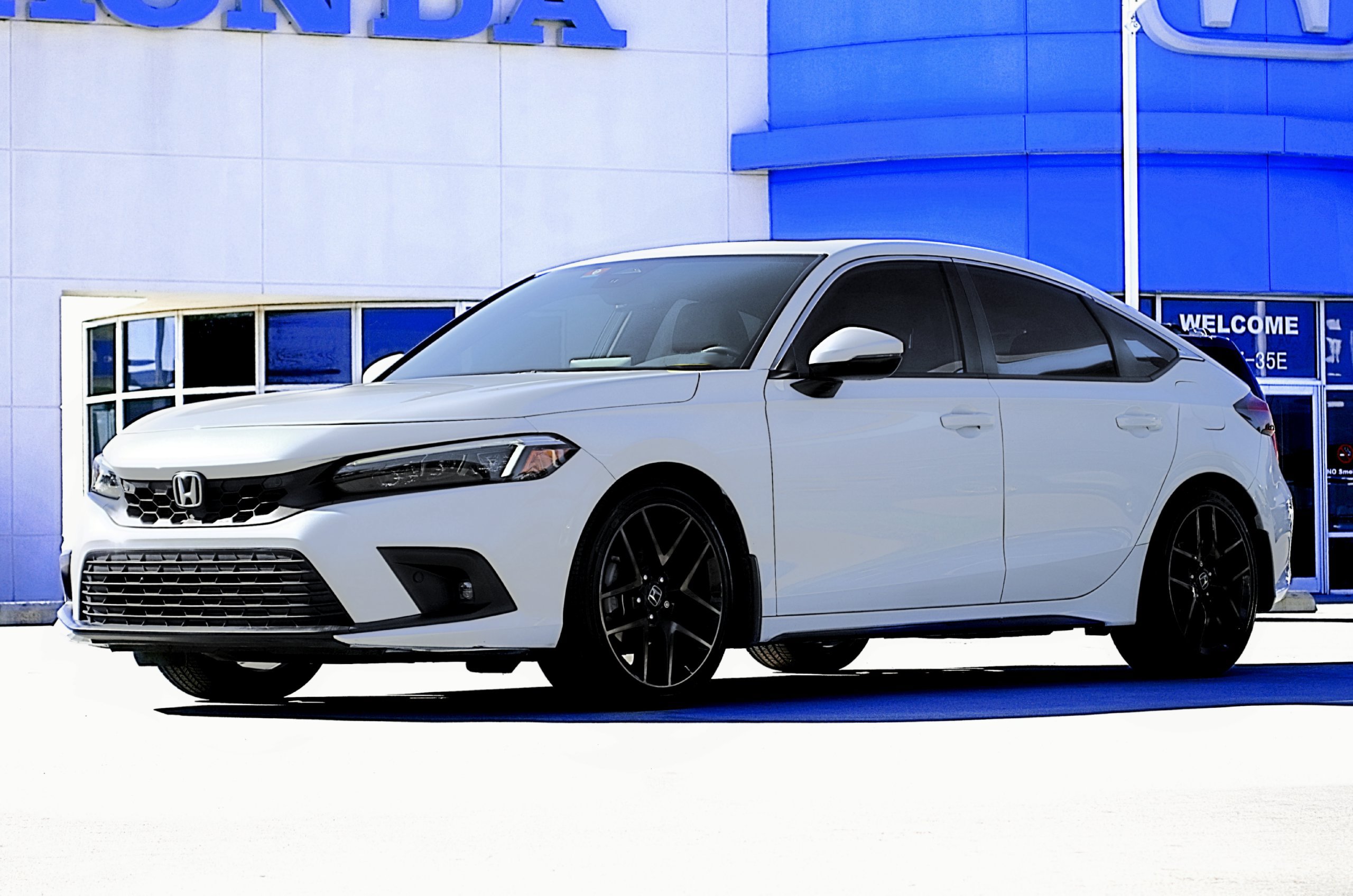Used 2022 Honda Civic Sport Touring image 1