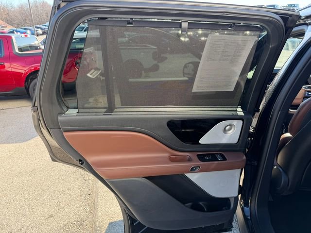 Used 2025 Lincoln Aviator Reserve w/ Equipment Group 201A image 21