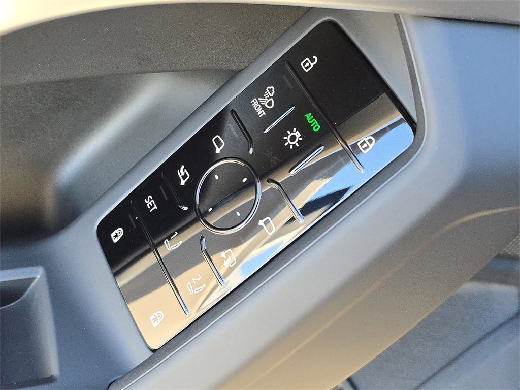 New 2025 Audi Q5 Premium Plus image 29