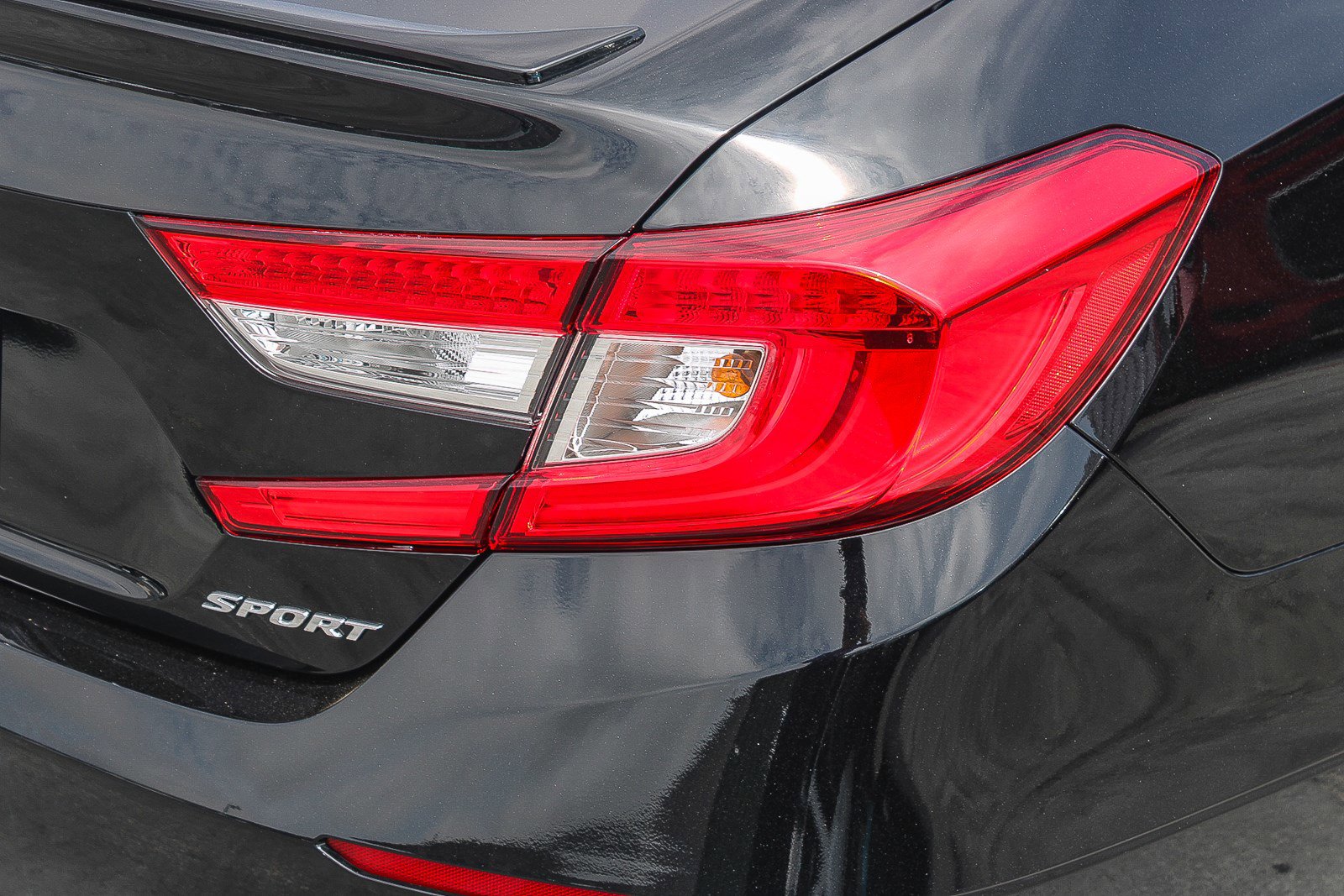 Used 2022 Honda Accord Sport image 10
