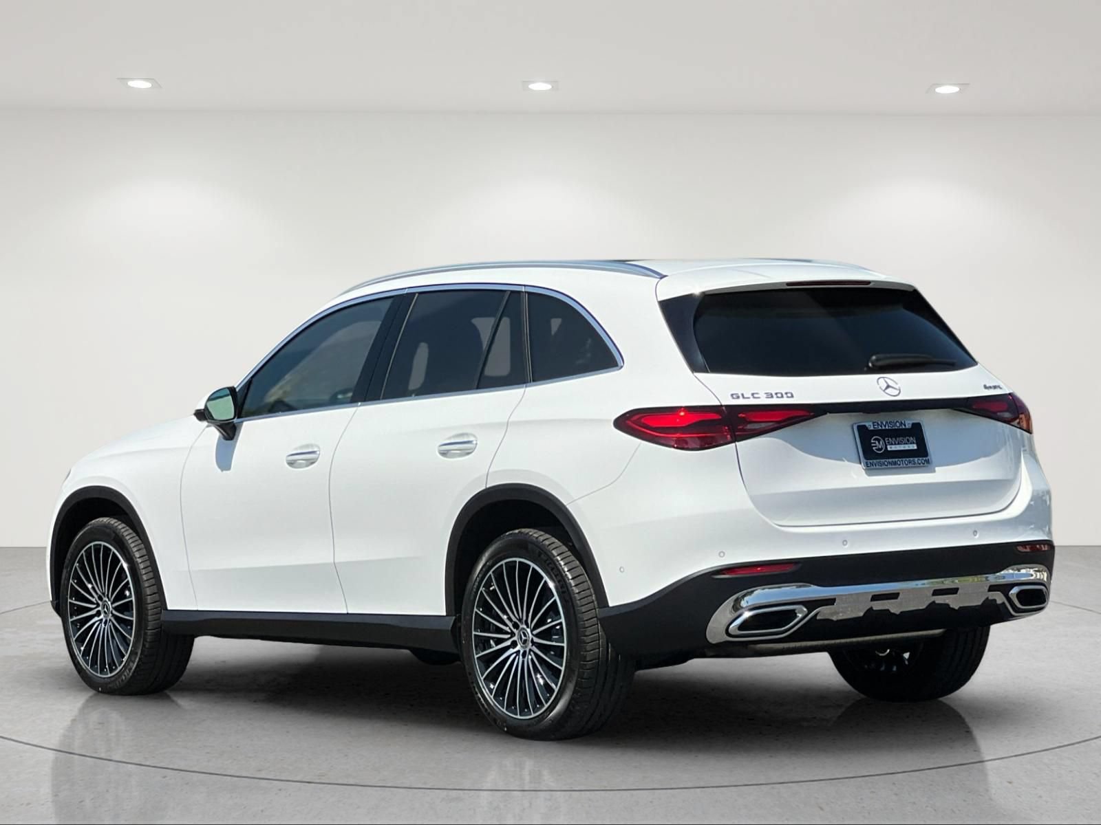 New 2026 Mercedes-Benz GLC 300 4MATIC image 3