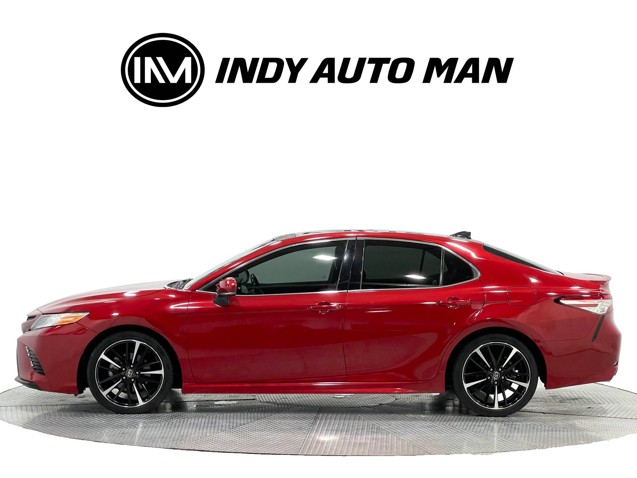 Used 2020 Toyota Camry XSE FWD image 7