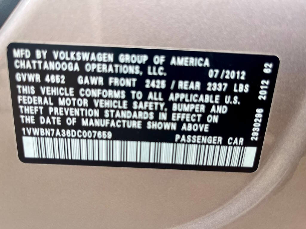 Used 2013 Volkswagen Passat TDI SE image 19