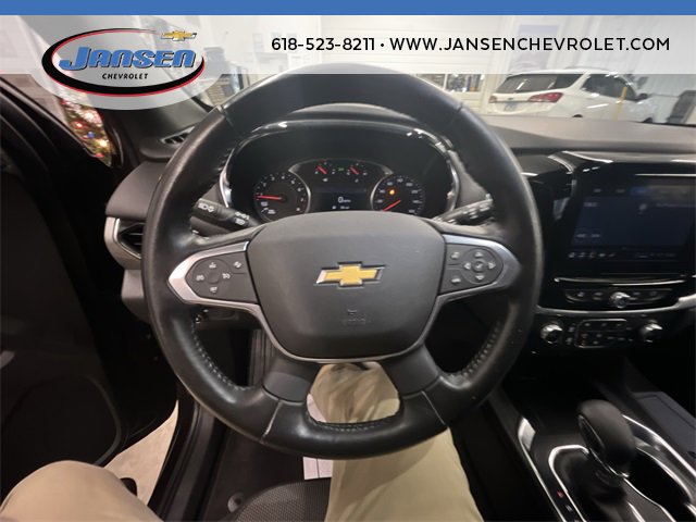 Used 2022 Chevrolet Traverse LT image 12
