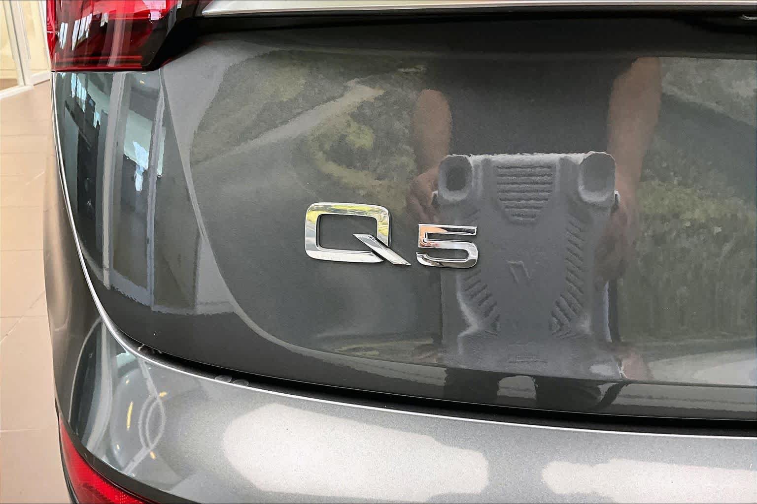 Certified 2023 Audi Q5 2.0T Premium w/ Convenience Package AWD/4WD image 33