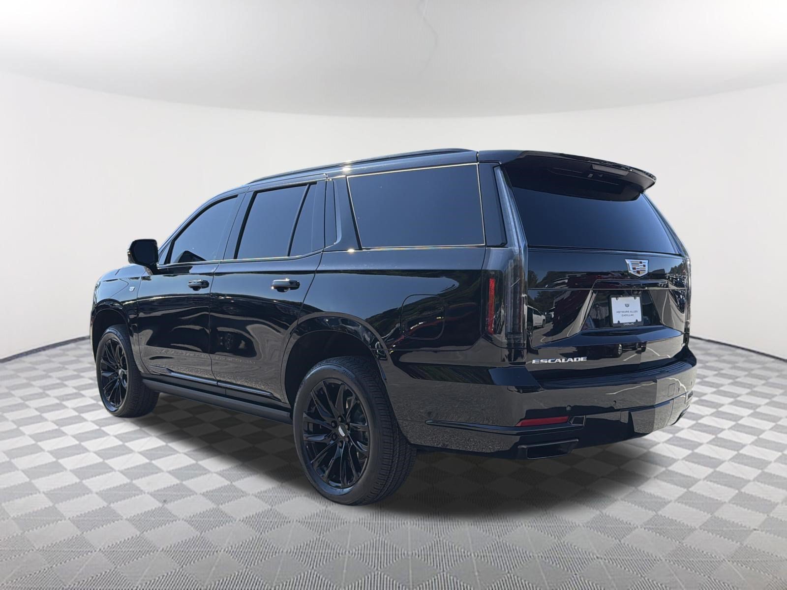 Used 2025 Cadillac Escalade Sport w/ Touring Package AWD/4WD image 8