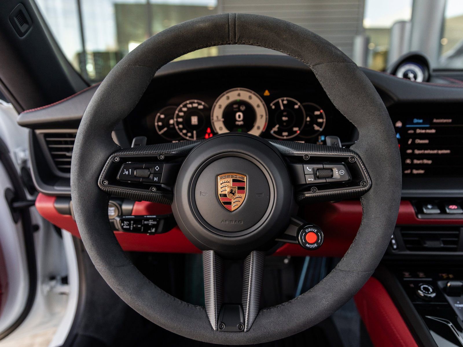 Certified 2026 Porsche 911 Targa 4 GTS image 38