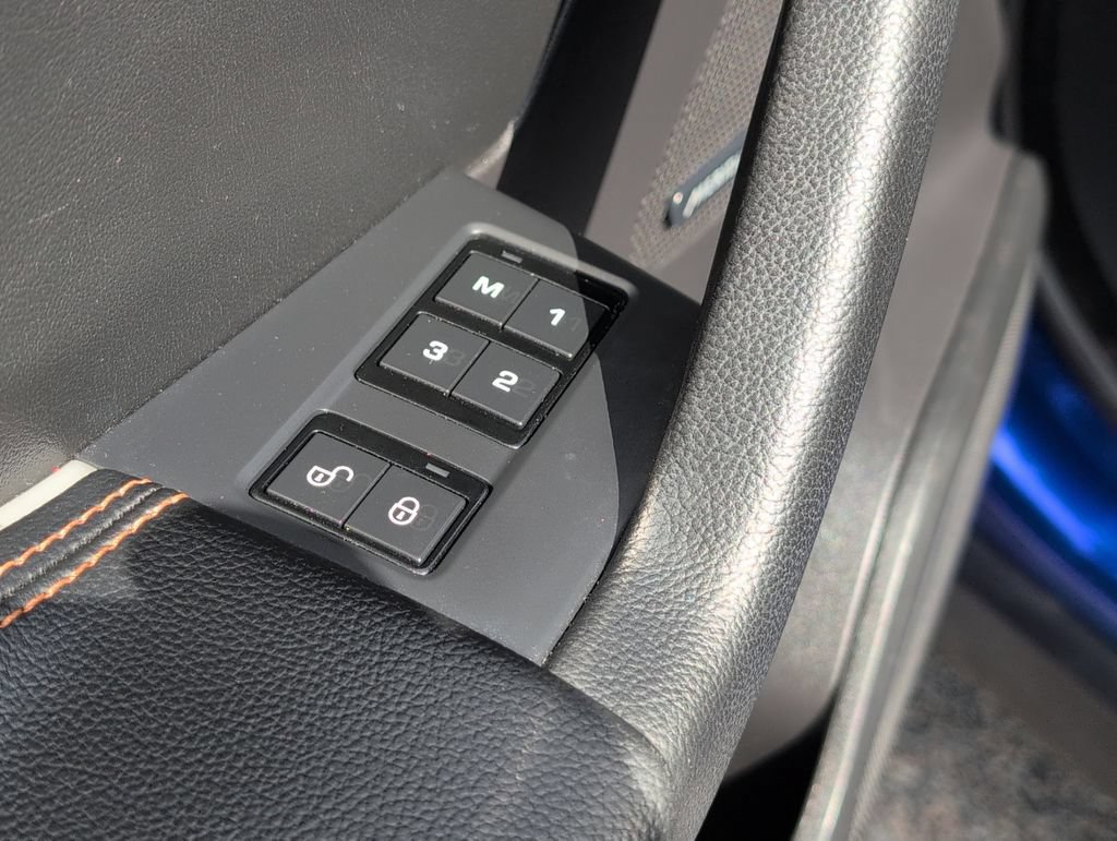 Used 2020 Jaguar F-PACE Prestige AWD/4WD image 16