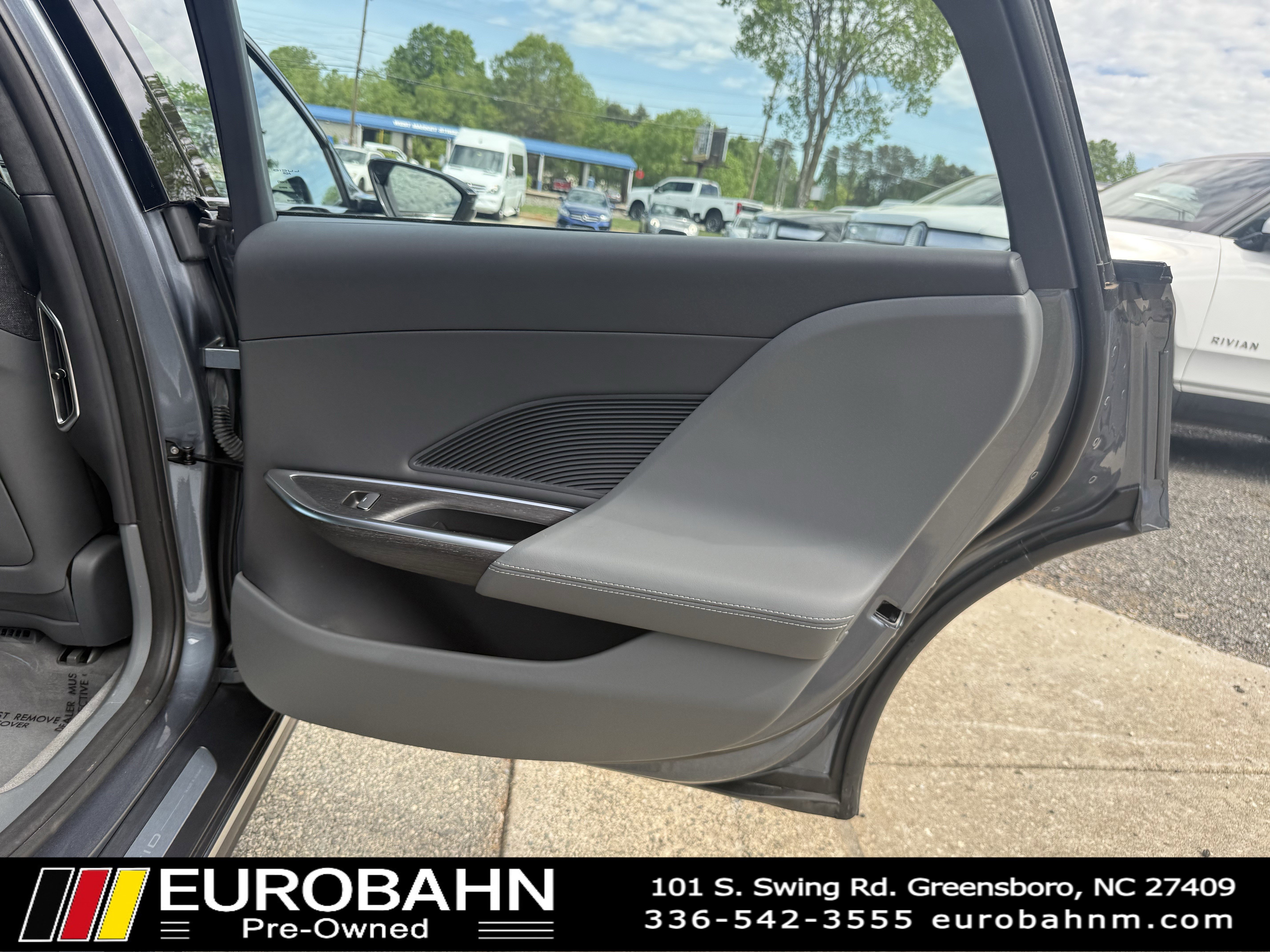 Used 2024 Lucid Air Pure image 20