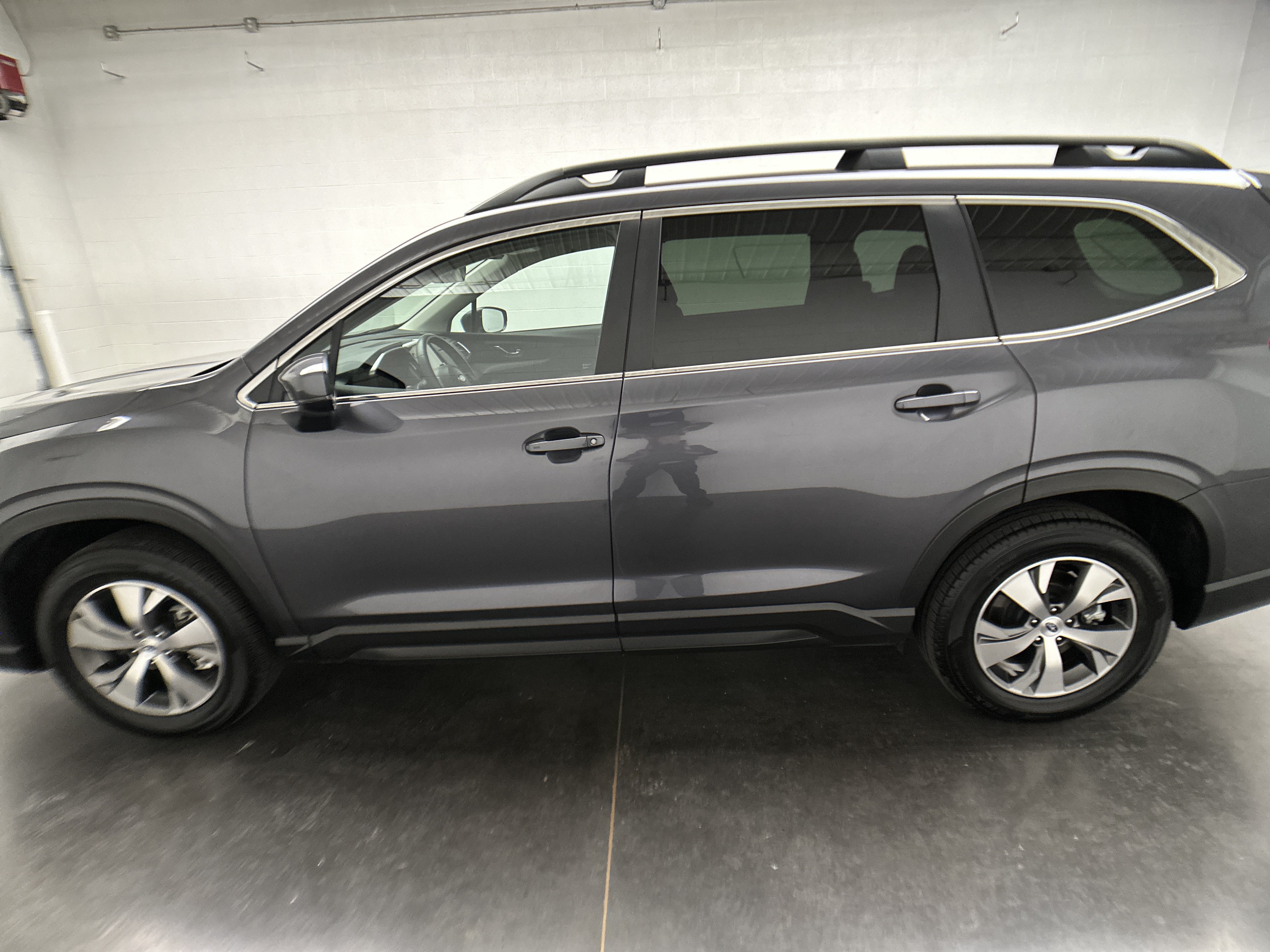 Used 2025 Subaru Ascent Premium AWD/4WD image 21