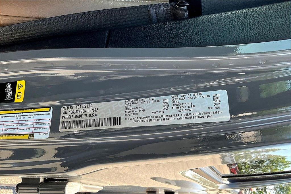 Used 2022 Jeep Gladiator Rubicon w/ LED Lighting Group AWD/4WD image 22