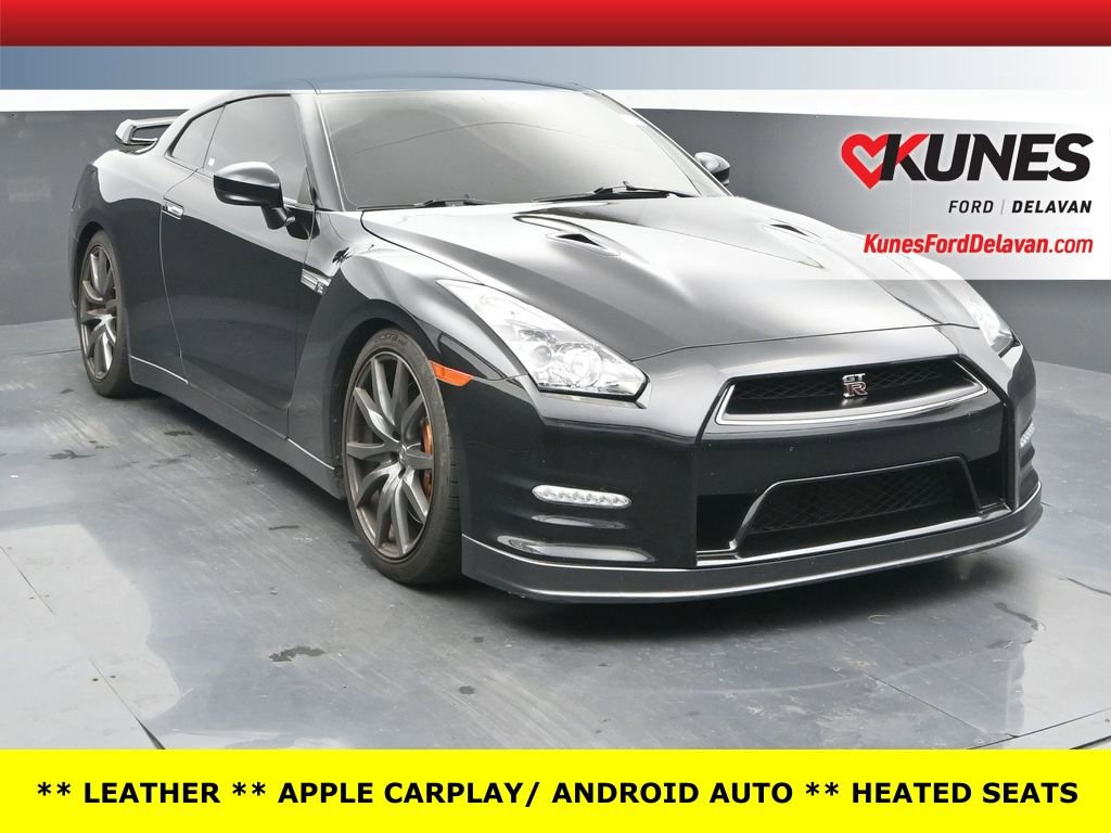 Used 2014 Nissan GT-R Premium image 1