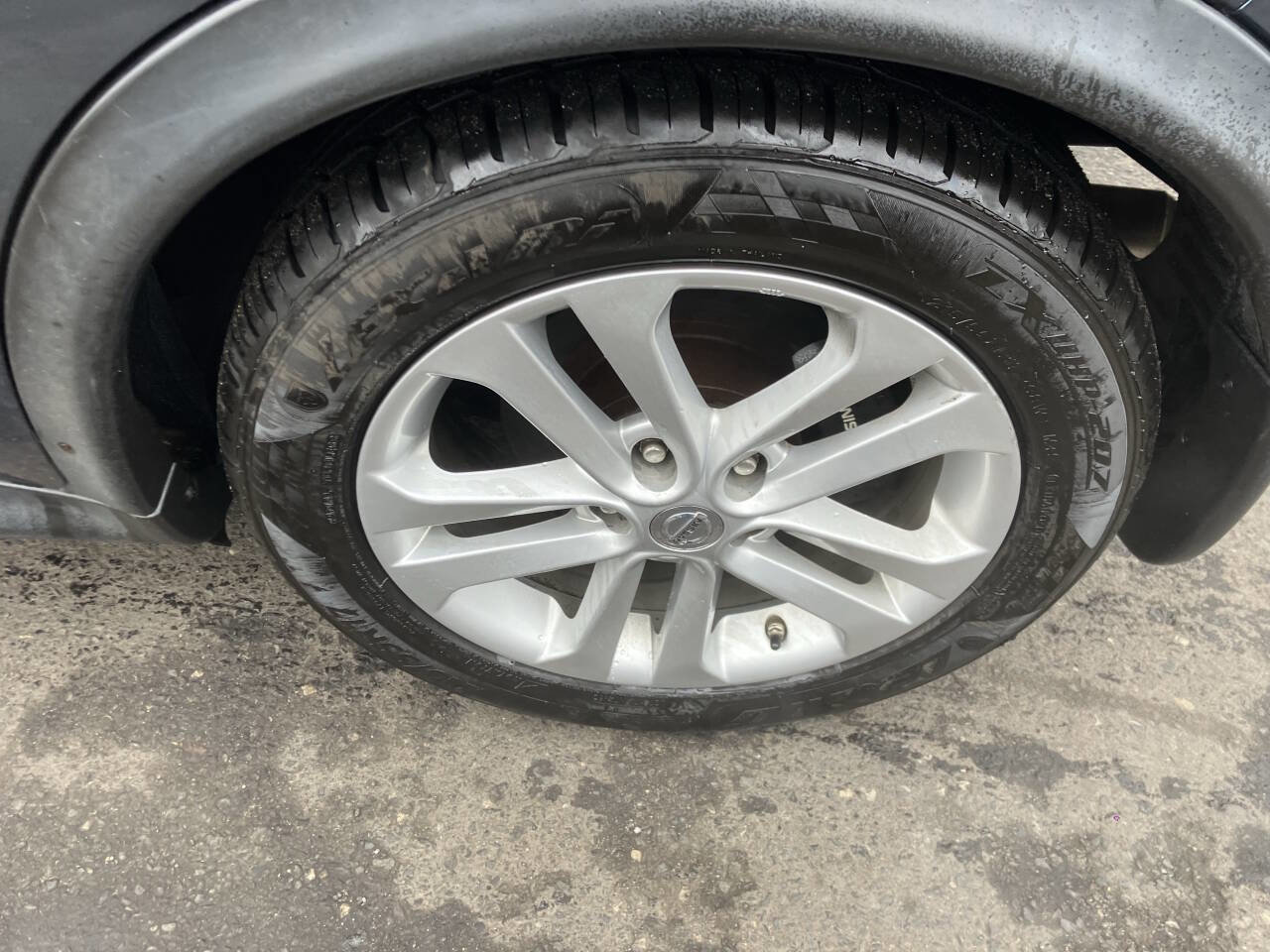 Used 2011 Nissan Juke SL image 15