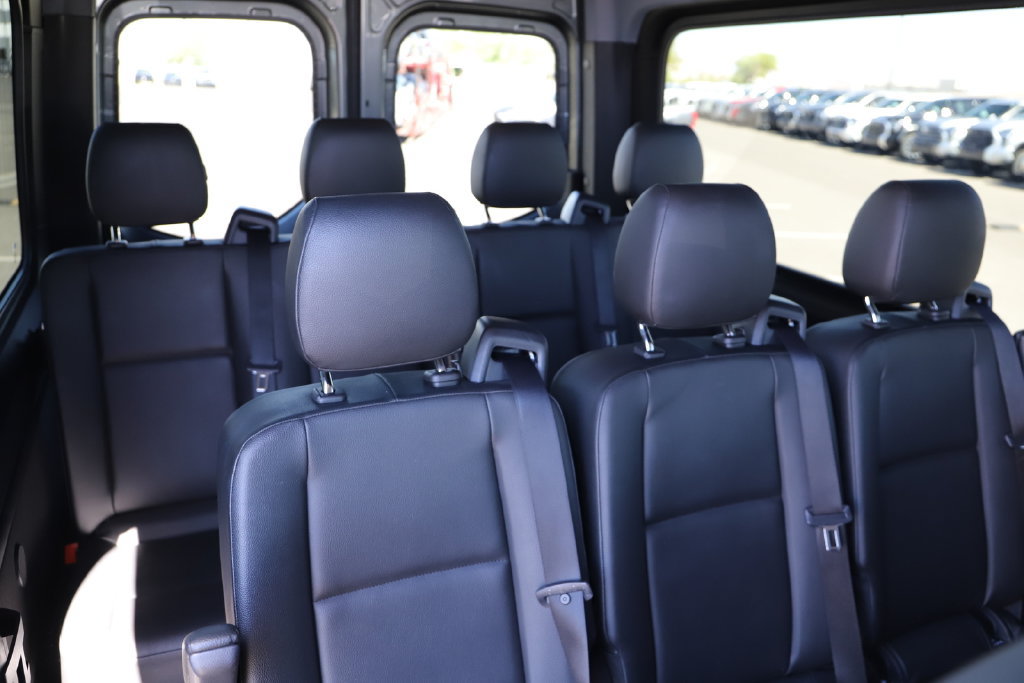 Used 2023 Mercedes-Benz Sprinter 2500 image 26
