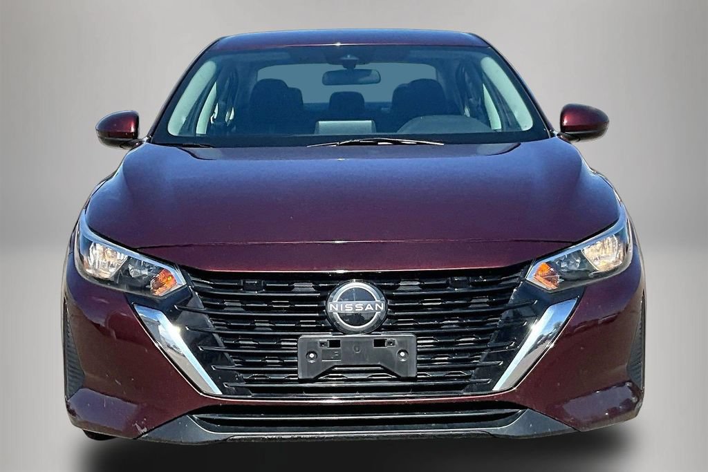 Used 2024 Nissan Sentra SV FWD image 2