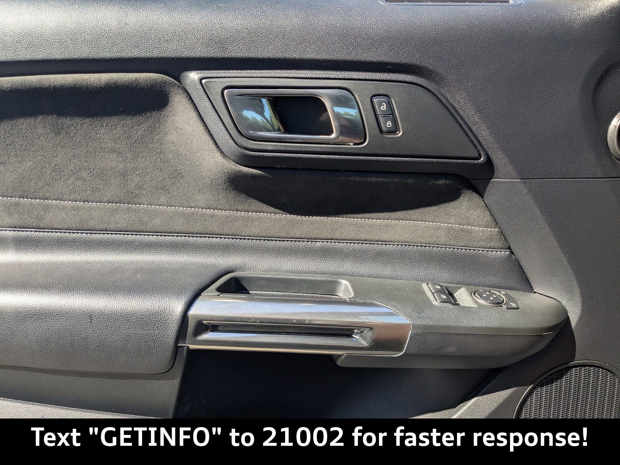 Used 2016 Ford Mustang Shelby GT350 w/ Technology Package image 29