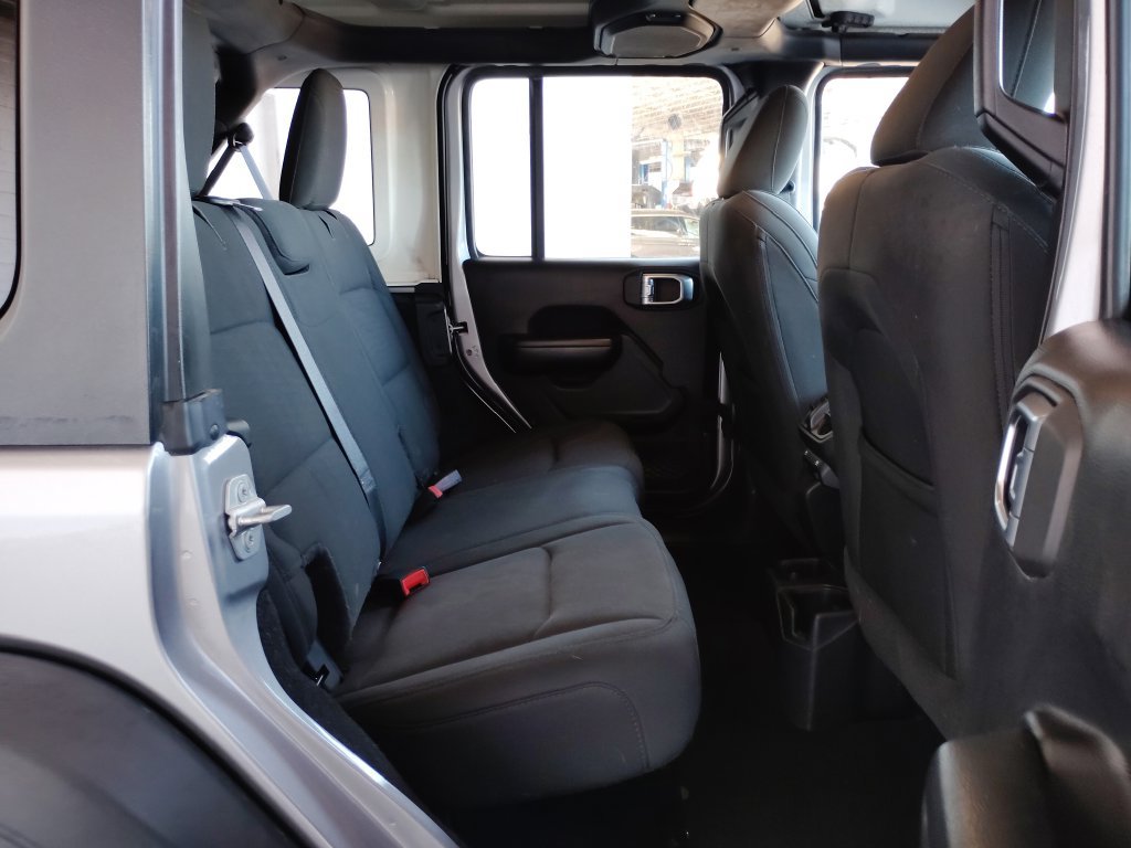 Used 2019 Jeep Wrangler Unlimited Sport S AWD/4WD image 15