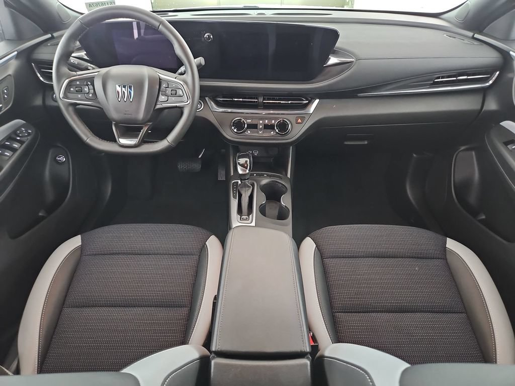 Used 2025 Buick Envista Preferred w/ Convenience I Package FWD image 25