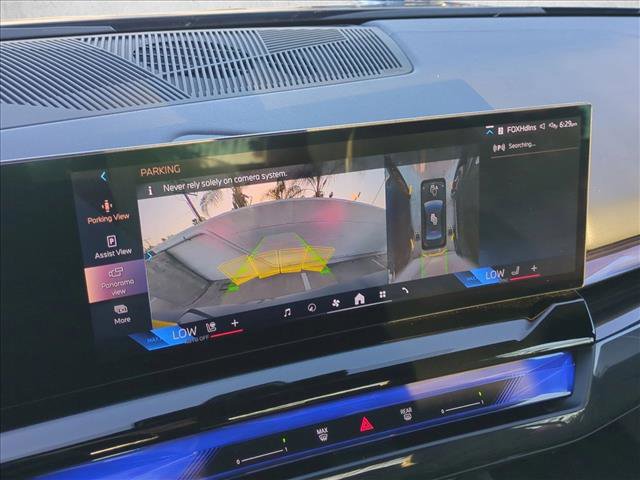 Certified 2026 BMW 550e xDrive w/ Premium Package image 14