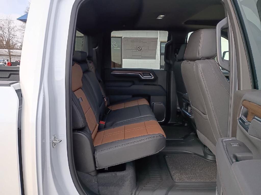 New 2025 Chevrolet Silverado 2500 High Country w/ Technology Package image 13