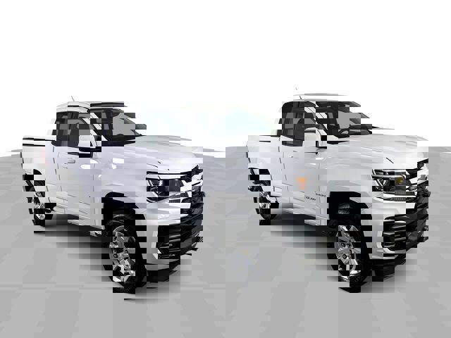 Used 2022 Chevrolet Colorado LT w/ Fleet Safety Package image 2