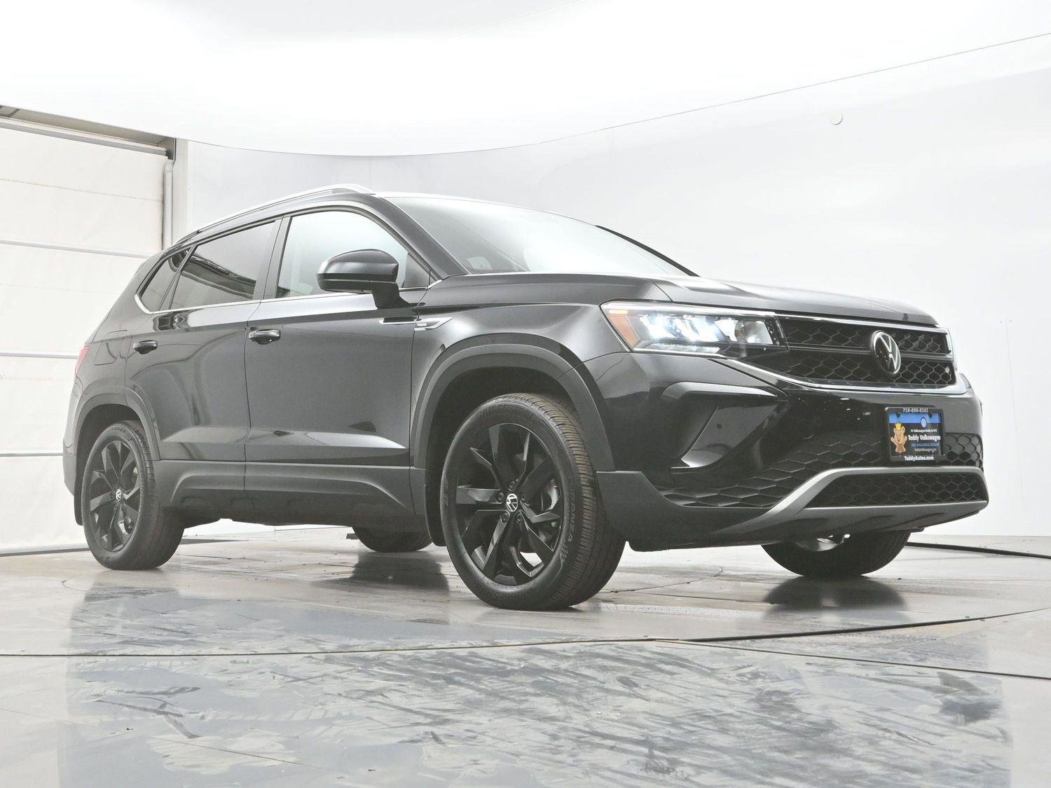 Used 2023 Volkswagen Taos SE image 28