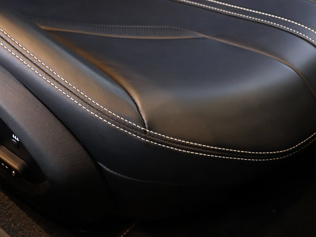 Certified 2020 Ferrari 812 Superfast RWD image 41