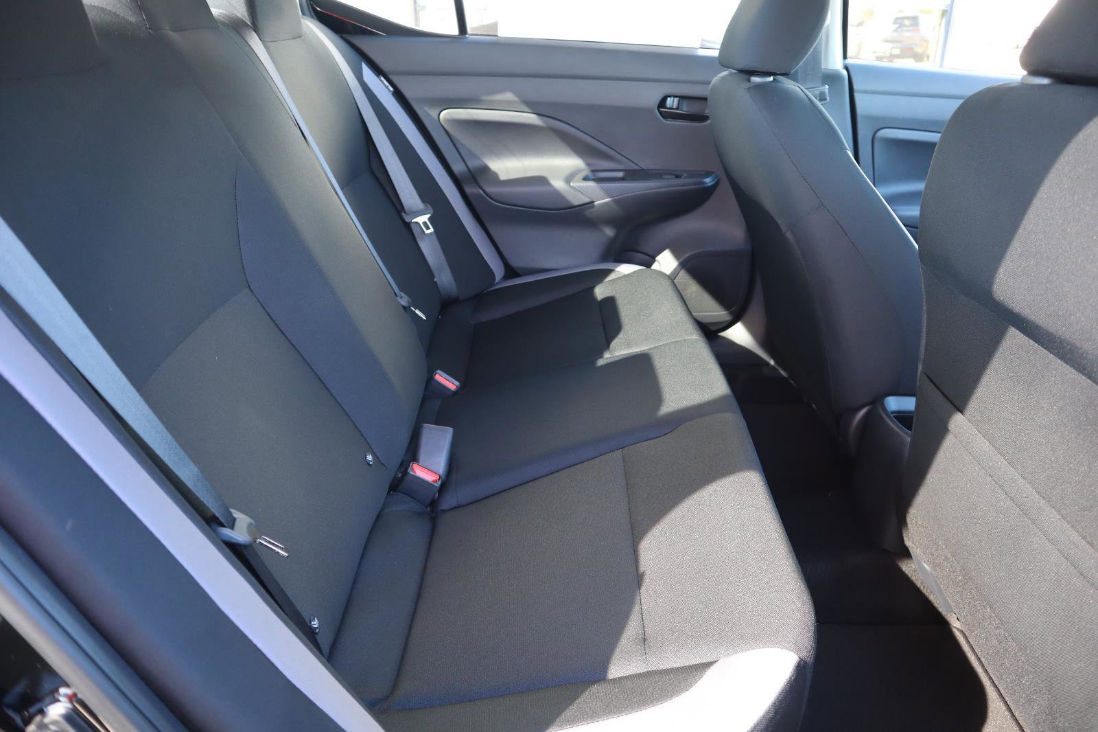 Used 2025 Nissan Versa S w/ Trunk Package image 29