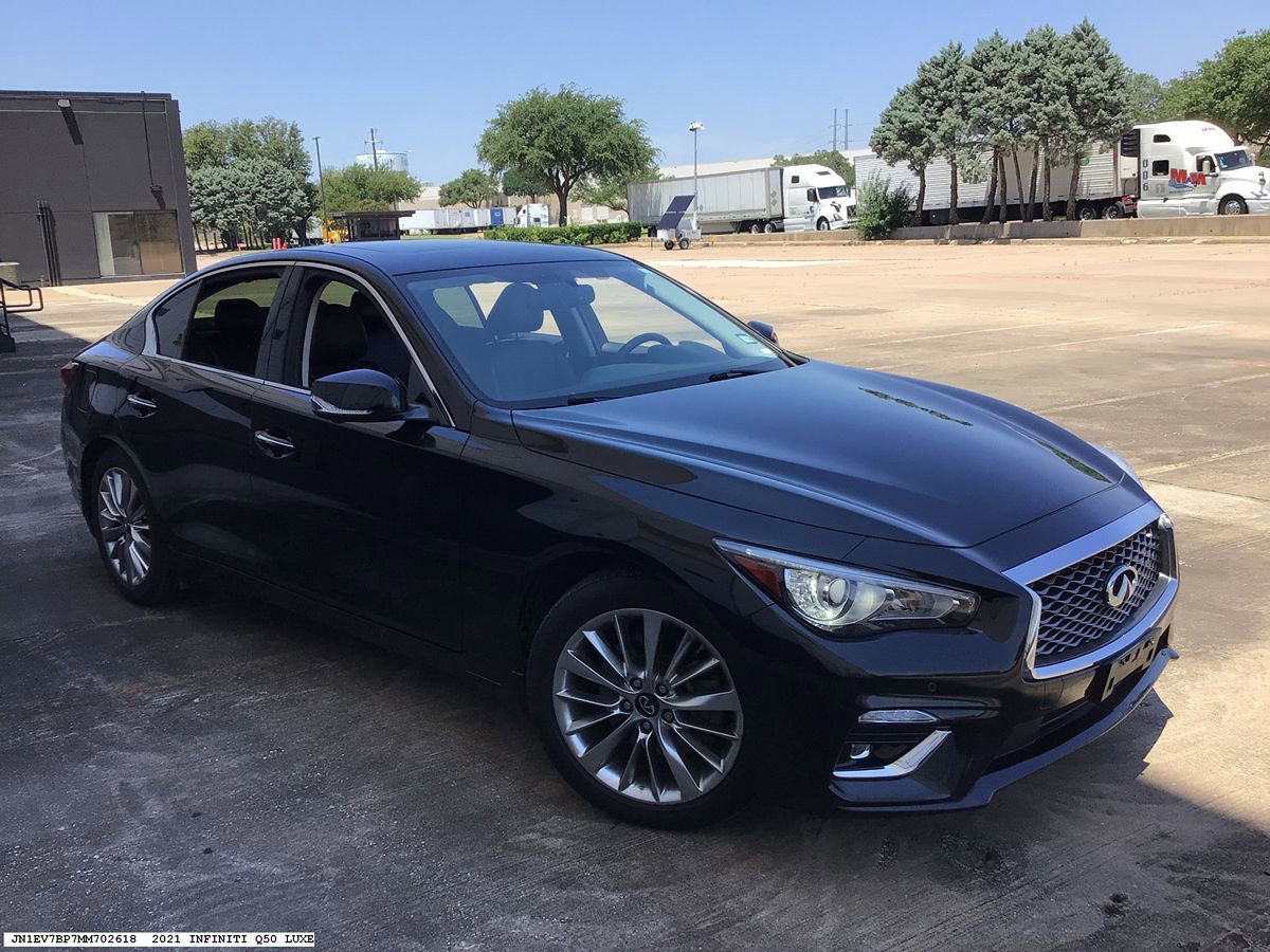 Used 2021 INFINITI Q50 Luxe w/ Cargo Package RWD image 4