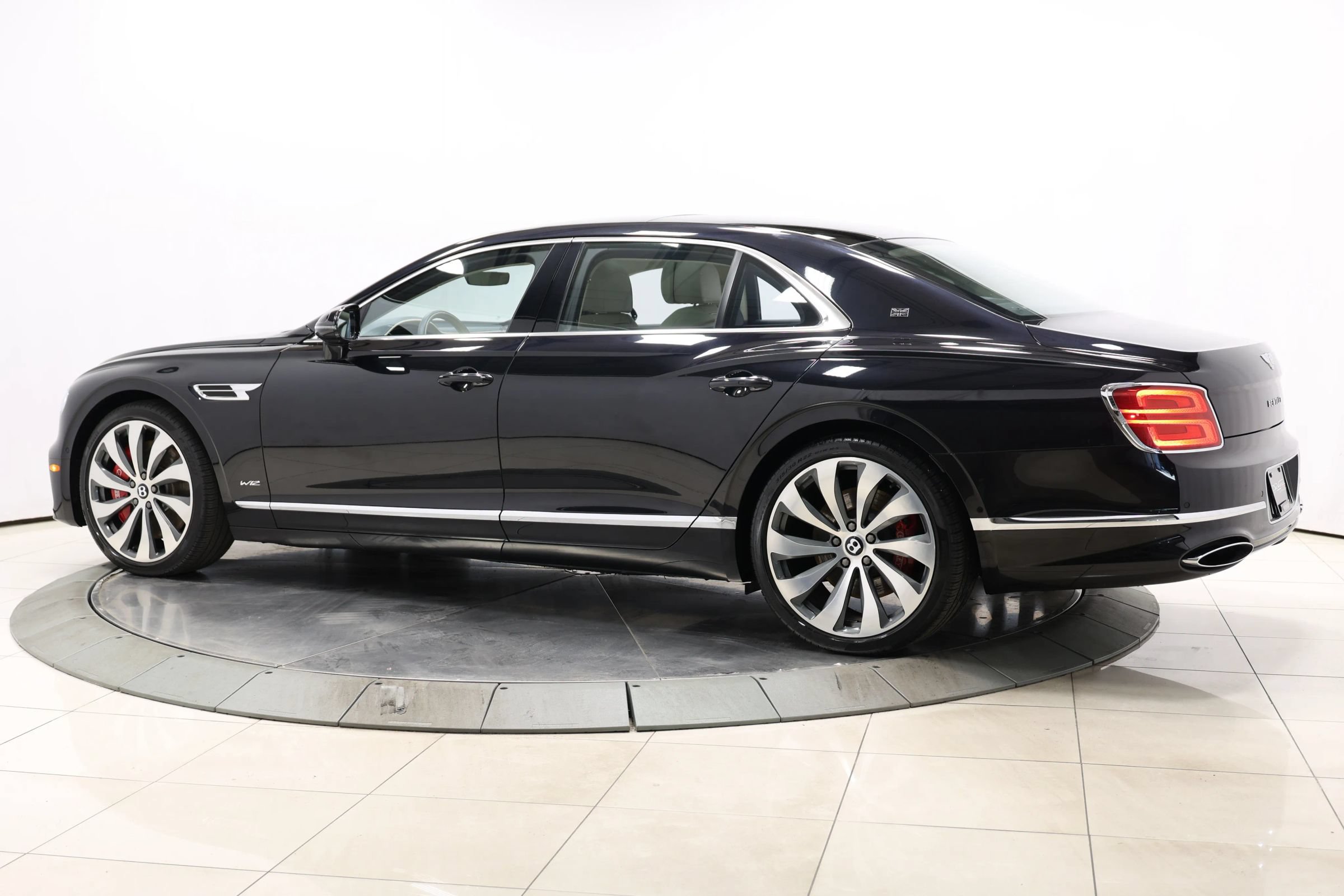 Used 2020 Bentley Flying Spur W12 w/ First Edition Specification AWD/4WD image 68