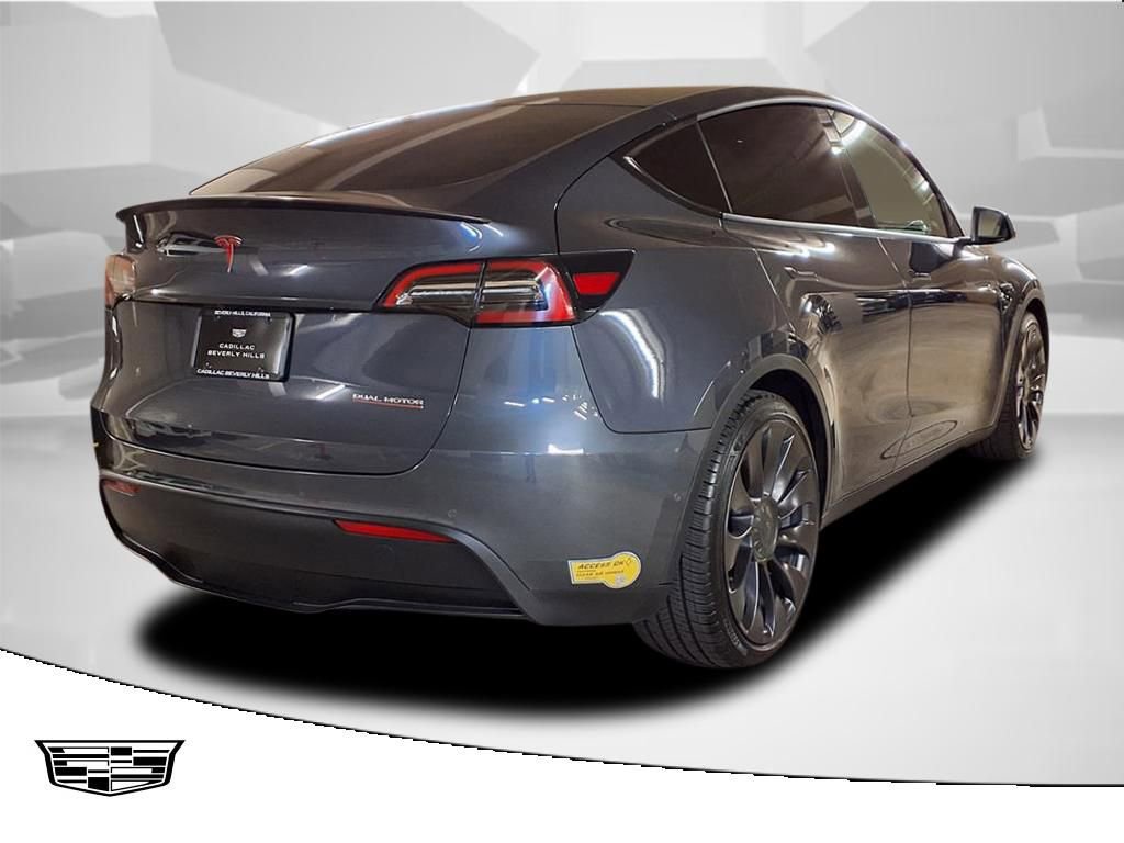 Used 2022 Tesla Model Y Performance image 2