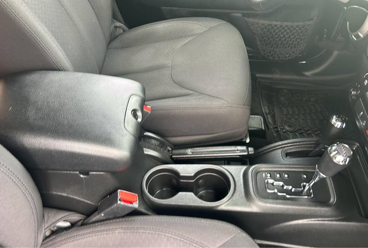 Used 2015 Jeep Wrangler Sport w/ Quick Order Package 24S image 16