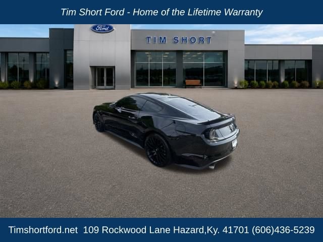 Used 2017 Ford Mustang GT Premium w/ GT Performance Package RWD image 7