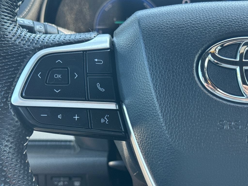 Used 2026 Toyota Sienna XSE AWD/4WD image 20