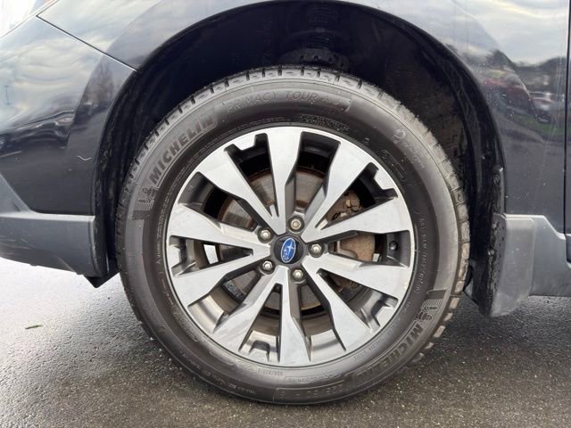 Used 2017 Subaru Outback 2.5i Limited image 27