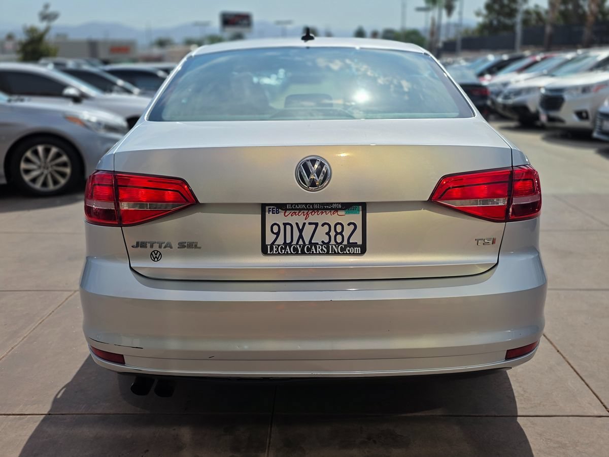 Used 2015 Volkswagen Jetta SEL FWD image 11