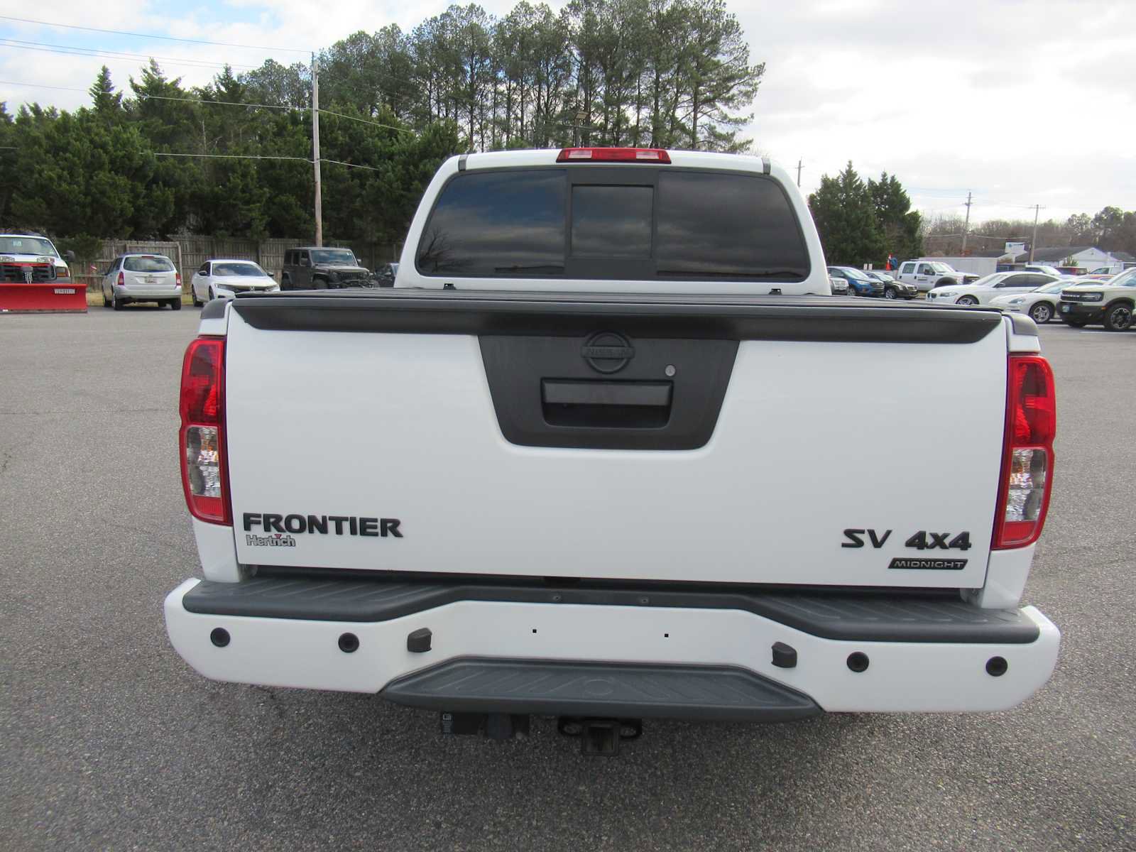 Used 2021 Nissan Frontier SV image 6