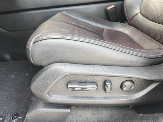 Used 2025 Honda Pilot Black Edition image 23