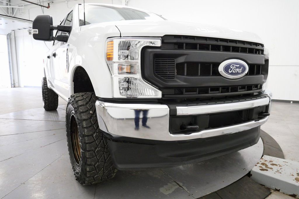 Used 2022 Ford F250 XL w/ Power Equipment Group image 38